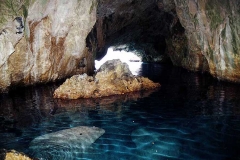 grotta-del-leone_villaggiocampingmaratea