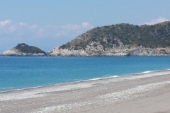 Spiaggia a mezzogiorno del 25 aprile 2017