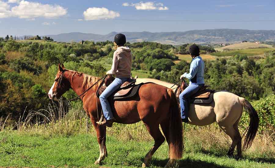 passeggiata a cavallo villaggio camping maratea